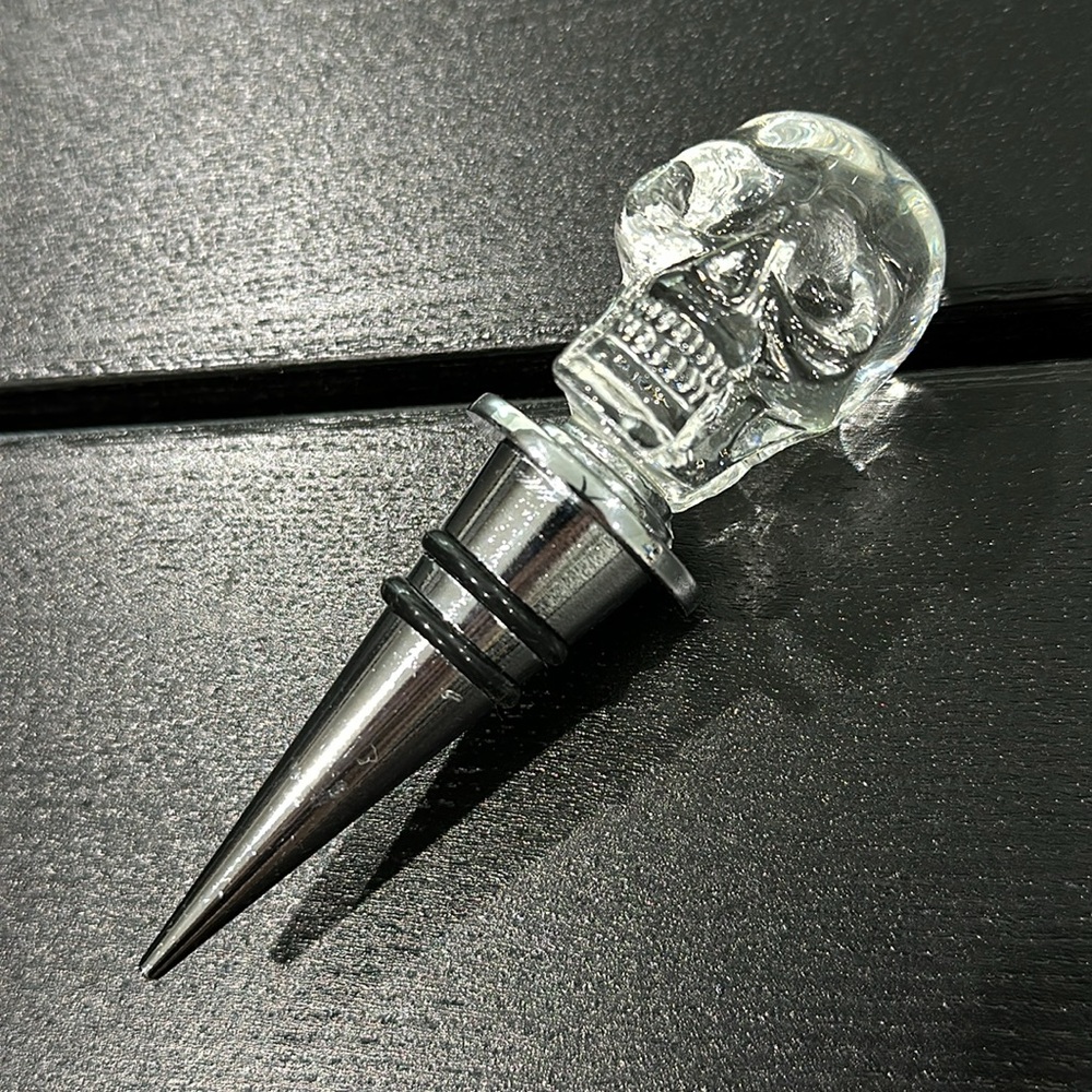 Crystal Skull Wine Stopper